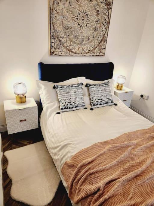 Cosy Hideaway In Nottingham Apartment Bagian luar foto