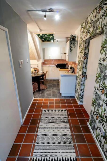 Cosy Hideaway In Nottingham Apartment Bagian luar foto